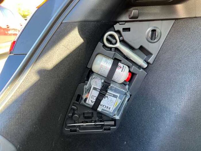 Honda Civic Hybrid 2.0 eHEV Elegance 5dr CVT 