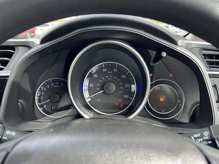 Honda Jazz 1.3 i-VTEC SE 5dr CVT 